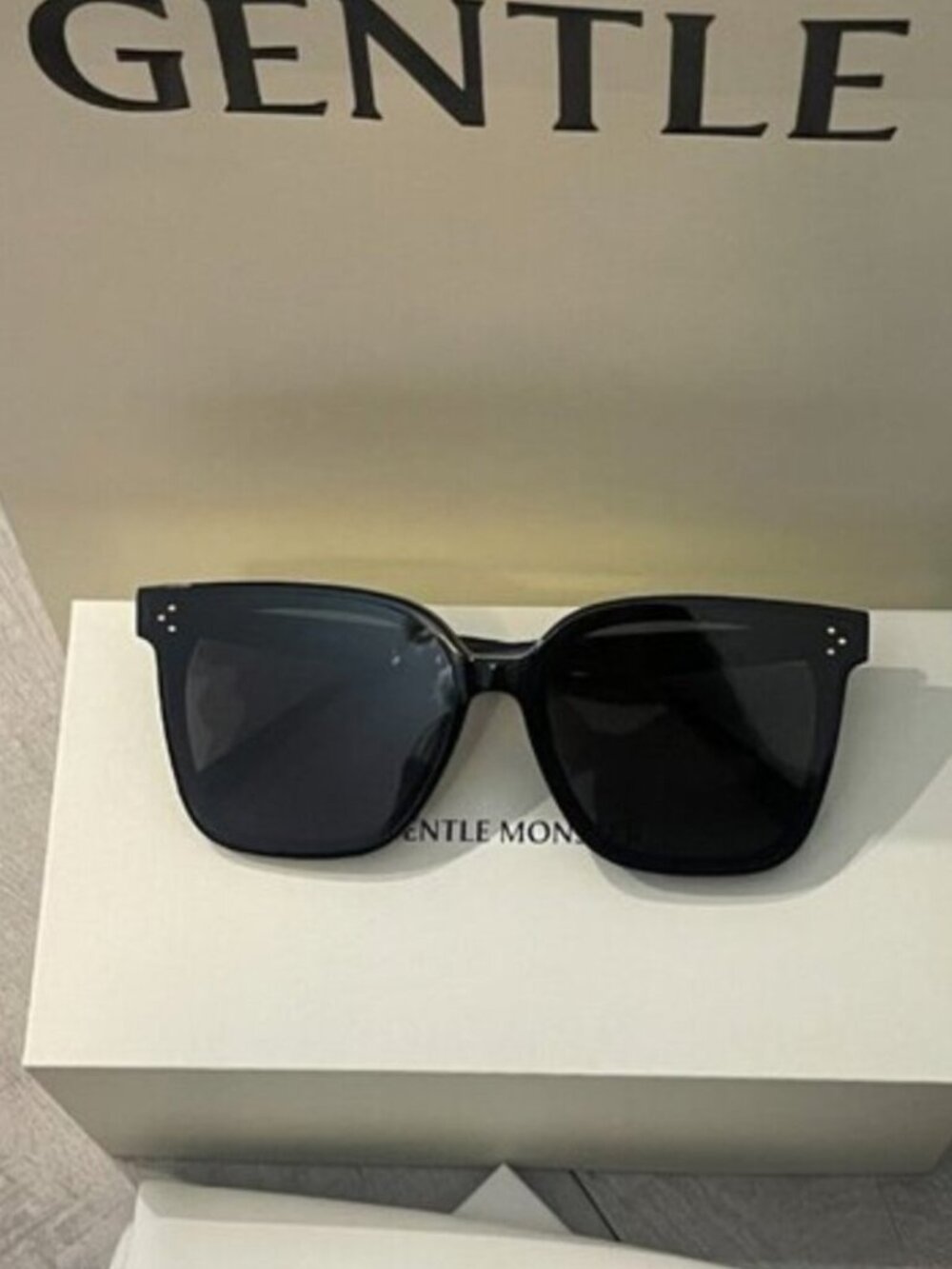 GENTLE MONSTER Stylish Black Sunglasses